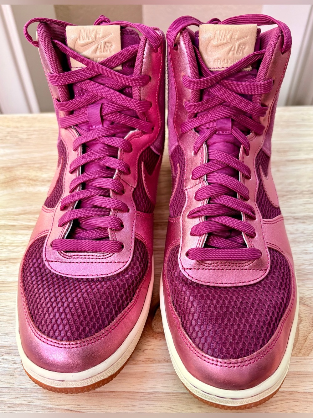 RARE 💎🙌🏼💓 Nike Air Force 1 Light High Rave Pink Metallic Sneakers Size 9